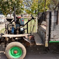 Нечто Индийского производства...Тарахтит но едет :: сергей гайтанов