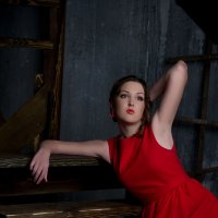красное платье :: Юлия Склярова