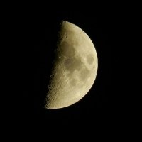 Такая Луна была 22:30  25.05.2015 г. :: Валерий Рыжов