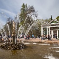 Петергоф. Праздник открытия фонтанов :: Эльмира Суворова