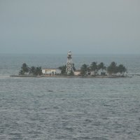 Мини-островок у берегов Белиза в Карибском море. :: Владимир Смольников