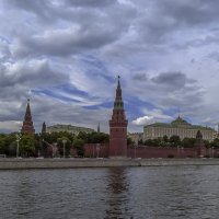 Облака над Кремлем :: Игорь Егоров