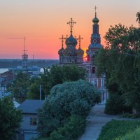 Нижний встречает рассвет... :: Дмитрий Гортинский