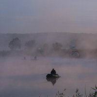 Рыбак в тумане :: Светлана Шишова