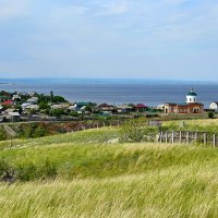 С. Мордовое - волжский ветер его ласкает,ковыль без края и по всей округе терпкий запах травы богоро :: Тамара Бучарская