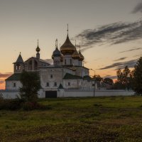 *** :: Андрей Костров