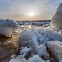 Последний день из жизни льдин... :: Валентина Кобзева