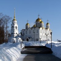 Успенский собор Владимира-града :: галина северинова