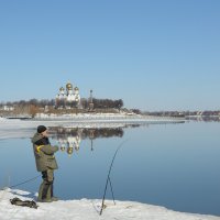 Весенняя рыбалка :: сергей ершов