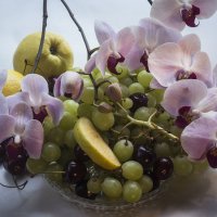 Цветы и фрукты :: Aнна Зарубина