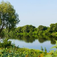 На реке утром.. :: Юрий Стародубцев