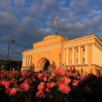 В лучах заходящего солнца :: Вера Моисеева