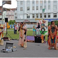 COLOURS OF OSTRAVA - мультижанровый международный музыкальный фестиваль - по улочкам Остравы... :: Dana Spissiak