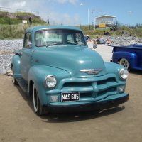 Chevrolet Pickup :: Natalia Harries