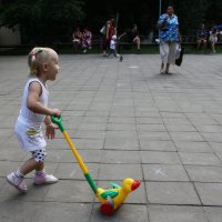 А  мир-то  все  равно радостный....!!!) :: Валерия  Полещикова 