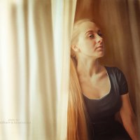 у окна :: Anastasia Anikeeva