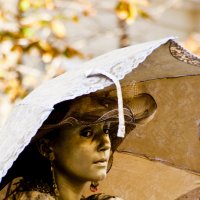 Девушка с зонтом :: Владимир Сорин