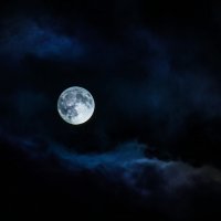 Луна ЕКБ 25.04 :: Максим Вакорин