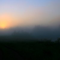 Утро купалось в рассветном тумане... :: Евгений Юрков