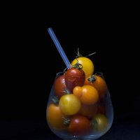томатный сок с перцем... :: Гуревич Александр 