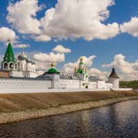 Макарьевский монастырь на Волге. :: Андрей Самсонов