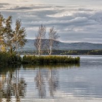 Autumn on the Lake :: Dmitry Ozersky