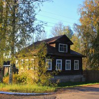 осень в городе :: Сергей Кочнев