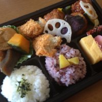 Lunch Box :: Tazawa 