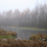 Колдовское озеро- голубой магнит... :: Владимир Харченко