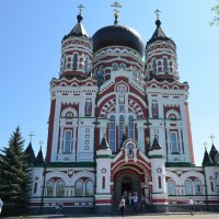 Свято-Пантелеймоновский женский монастырь в Феофании г. Киев :: Антонина Ягущина