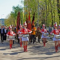 Юные барабанщицы. :: Юрий Шувалов