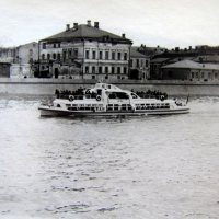 Речной трамвайчик на Москва-реке. 1960 год :: alek48s 