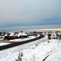 Село Усть-Вымь. Октябрьское утро. :: Николай Туркин 