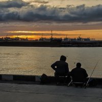 "Время, проведенное на рыбалке, в счет жизни не идет" :: Ирина Шарапова