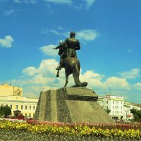 Памятник генералу Ермолову :: Владимир Федотов 