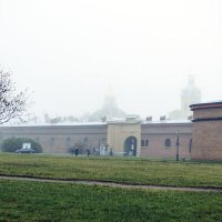 Туман на Петропавловке :: Valerii Ivanov