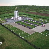 Мемориал героям павшим в годы ВОВ в районе Мясного бора :: Павел Москалёв