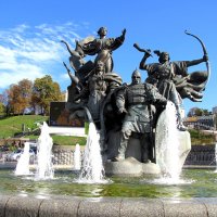 Памятник основателям Киева :: Slava Slashi