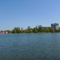 Гордское  озеро  Ивано - Франковска :: Андрей  Васильевич Коляскин