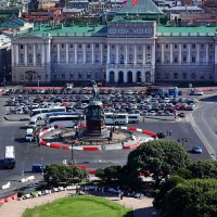 Вид с Колоннады Собора преподобного Исаакия Далматского на Сенатскую площадь и памятник Петру I :: Анастасия Олишенко