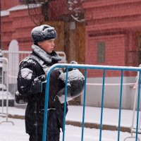 Москва... последний день осени... снег. :: Геннадий Александрович
