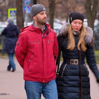 Городские зарисовки. Современники и современницы. :: Геннадий Александрович