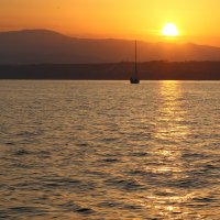 Утро в Эгейском море :: Michael Korchagin
