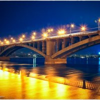 Коммуна́льный мост. :: Лариса Кояшова