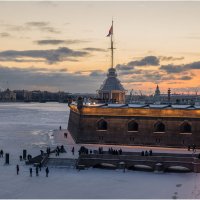 Морозный вечер на Неве :: Борис Борисенко