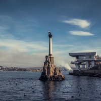 Памятник Затопленным кораблям :: Виктор Фин