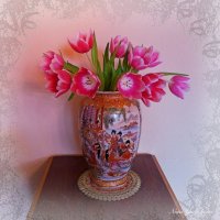 Тюльпаны в вазе :: Nina Yudicheva
