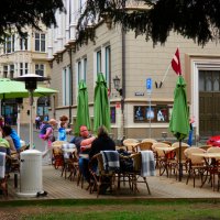 Рига, лето, кафе :: Любовь Изоткина