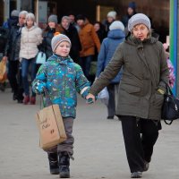 Городские зарисовки. Современники и современницы. :: Геннадий Александрович