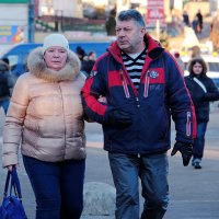 Городские зарисовки. Современники и современницы. :: Геннадий Александрович